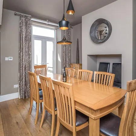 9 The Townhouse Holiday home *